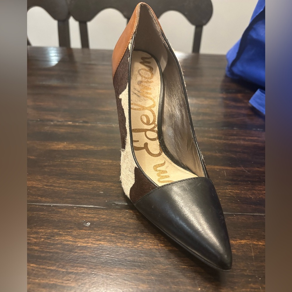 Sam Edelman Desiree Cow Print and Tan Heels -
Size 6 - Picture 4 of 9